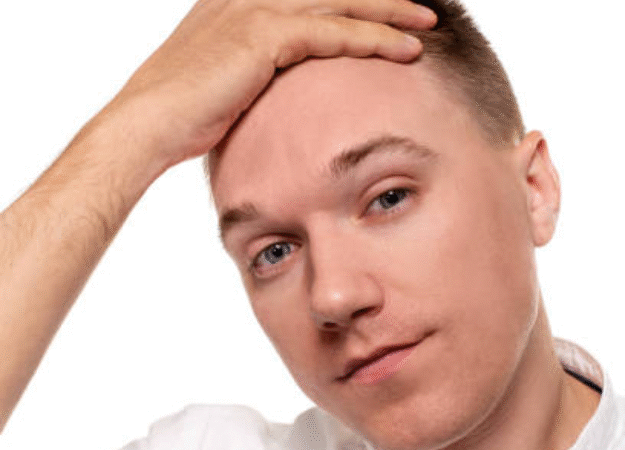 Implantes de Cabello en Medellín: Precio, Procedimiento y Resultados Reales con CapilTech